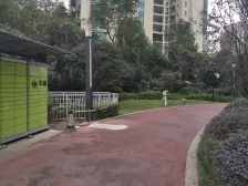 新牌坊品质小区 绿化环境好 三轻轨 拎包入住