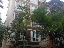 大平层,双轻轨,近商圈,配套设施齐全,生活出行方便
