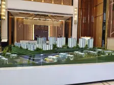 新小区 横厅三房 带露台 朝中庭 随时看房