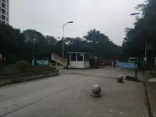 三号线轻轨边上的小户型,精装修,环境优美