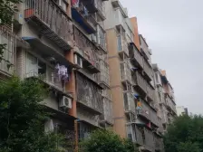 保税区 兰溪小区二房60万