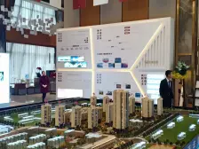 中建品质洋墅,一梯两户,四房横厅大阳台,中间楼层