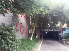 茶花小镇,近轻轨,交通出行便利,精装修3房