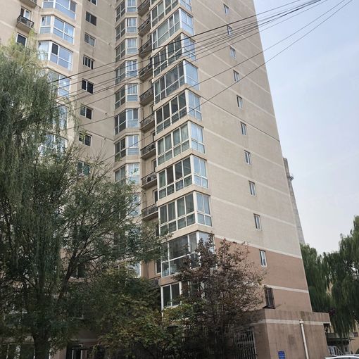 龙泽苑西区2室1厅1卫南北朝向5700.00元/月出租