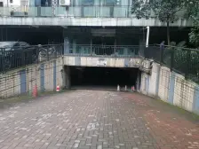 真洋房总高6楼 住家装修 朝中庭 小区住家安静