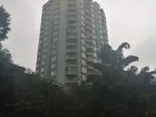 轻轨岔路口+104平精装三房双卫+住家舒适+出行便利