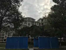 飞机正气三房+小区位置好不临路+看房方便诚意出售