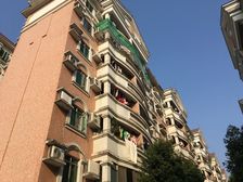 一手业主产权清晰 近大门口去地铁近 南向采光视野好