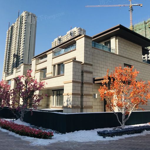 富力华庭3室2厅2卫南北朝向2600.00元/月出租