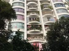 带大露台加一个大阳台,拎包入住!