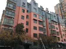 小区干净整洁 全明户型方形板正 户型通透客厅连阳台