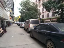 振中小区 外国语 学 校 实用两房 学校随时读