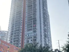 学府路 渝能国际三房178万