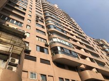 电梯房,繁华地段,采光充足,配套完善