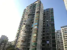 红谷世纪花园旁 育新 通透一房 全天阳光 户型绝杀