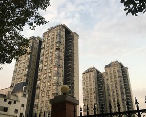 户型方正光线充足视野开阔的复式楼