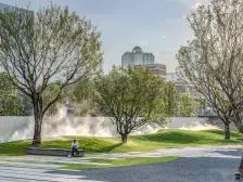 中层夜景美如画 保利天悦必看户型 看房24小时