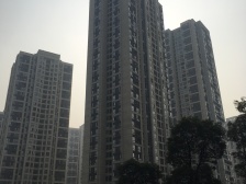 次新组团精装三房,双轻轨,户型方正