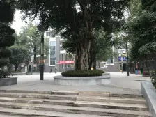 七彩华府正两室,住家装修,中梁山地铁站旁