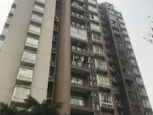 黄泥磅带露台的精装三房,近轨邻校,户型方正,视野好