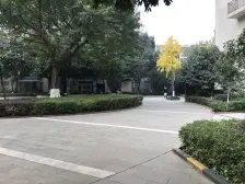 天下城清水两房,毛坯品质,静候主人!