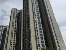 北滨路双轻轨,次新小区,户型方正,住家安静