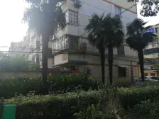 温馨三室 户型方正,视野好,大三房,适合一家人居住