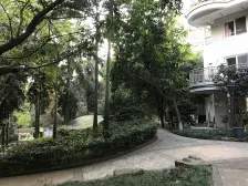 临步行街朝南双阳台大平层家具家电全齐