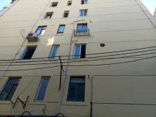 单价低,总价低,朝向好,户型方正,看房方便