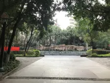 城南轻轨站旁电梯房三房 业主急售