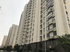 :7号线地铁沿线一手动迁电梯次新房两房房东诚心出售