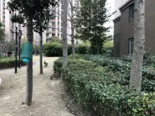 一梯两户,大两房,交通便利,居家装修,不限购