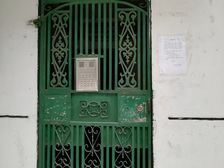 满五*一,南北大两房,附带庭院养花品茶!双轨交通!