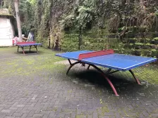 六公里大三房,住家一楼,配套成熟,无物管费