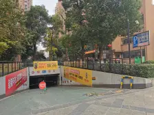 辅仁路 康德国会山二房55万