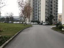 美丽新城 4室1厅 南