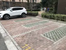 真边套,毛胚房,易装修,楼层低,采光不受影响