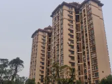 联泰香域桥郡 南北通透,采光好 装修好,环镜优美 近地铁 中间楼层