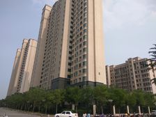 观山望湖好楼层五矿万境水岸大平层