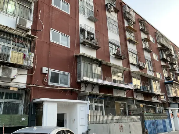 钓鱼台南楼