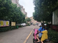 豫基城4楼三室93平方有证小区环境好南北通透56万