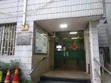 江苏路地铁站 电梯大三房 适合一家人