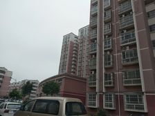 蓝欣家园精装两室带阁楼拎包入住