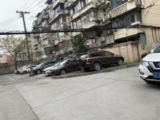 长江路848弄 2室1厅 南 北