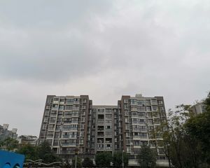 兰亭半岛4室2厅南