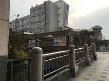 南阳路 06年建成电梯小洋房 小区人车分流 绿化高