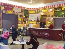 理工地铁口,看湖别墅,3层楼