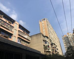 玉林北街8号2室1厅南