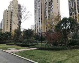 金香领邸2室1厅北