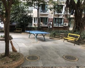 瑞升丽苑1室1厅东南